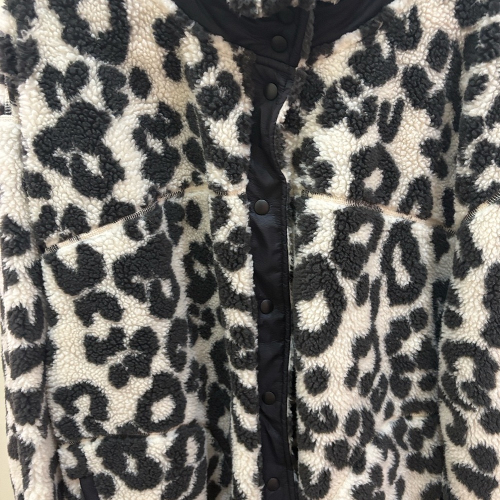 Old Navy Black and White Animal Print Teddy Jacket